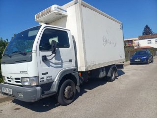 Camión Frigorífico Nissan Cabstar