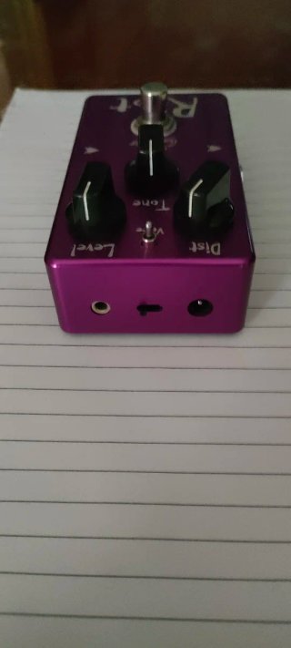 Suhr Riot V1