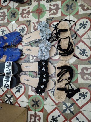 Chanclas Jomix Negras y Azules Nr 37/37/36/34