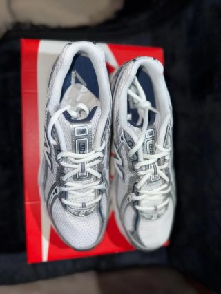 New Balance 740 Unisex Plata/Blanco