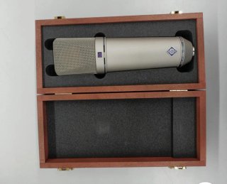 Micrófono Neumann U87 como nuevo