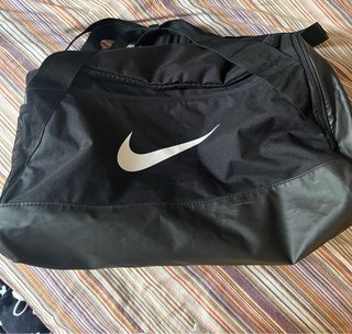 Macuto Nike Negro Seminuevo