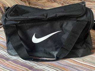 Macuto Nike Negro Seminuevo