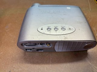 Proyector Toshiba Gris Plata