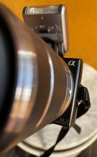 Cámara Sony Alpha Nex-5 + Accesorios