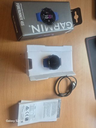 Reloj Garmin Forerunner 45S averiado