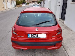 Peugeot 206 2011