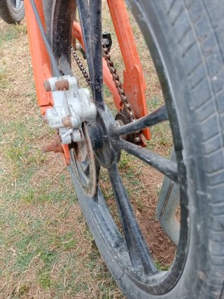 Bicicleta BMX Naranja
