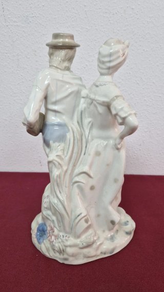Figura de porcelana estilo Lladro