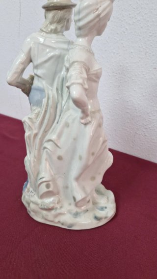Figura de porcelana estilo Lladro