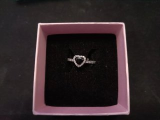 Anillo Pandora Original Corazón Negro Elevado