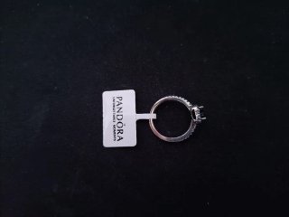 Anillo Pandora Original Corazón Negro Elevado