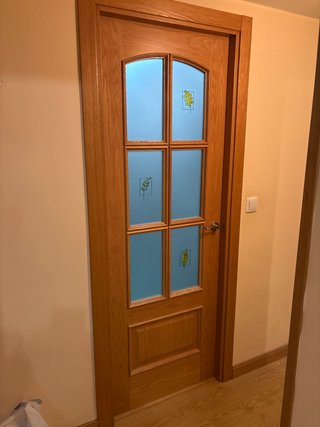 Regalo 2 puertas de madera con cristal