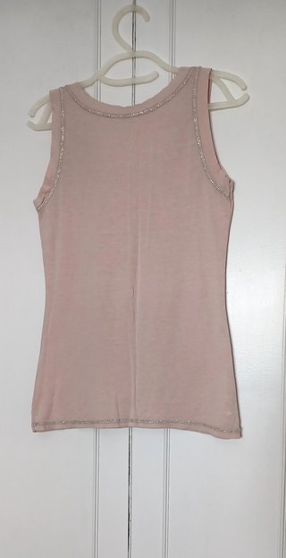Camiseta Rosa con detalles plateados Talla M