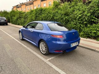 Alfa Romeo GT 2004