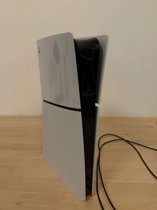 PS5 Digital + 2 Mandos