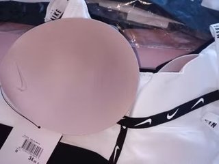 Sujetador Deportivo Nike Blanco y Negro