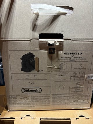 Cafetera Nespresso Inissia DeLonghi Negra