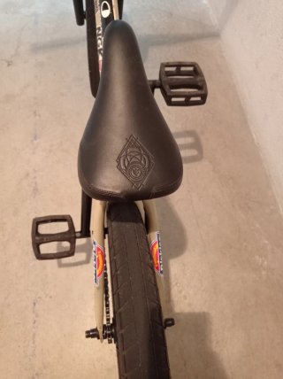 Bicicleta BMX Flybike 20"75
