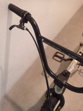 Bicicleta BMX Flybike 20"75