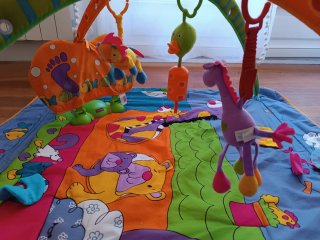 Manta de juegos para bebé con arco y música