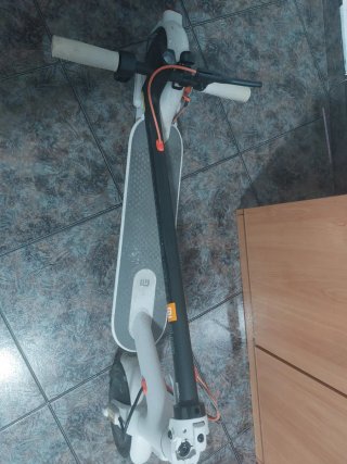 Patinete xiaomi casco incluido