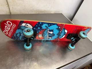 Skate Oxelo Dibujo Monstruo Azul