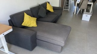 ¡Chollo! Sofá Kivik IKEA con chaise longue - 150€