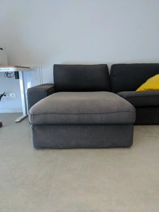 ¡Chollo! Sofá Kivik IKEA con chaise longue - 150€
