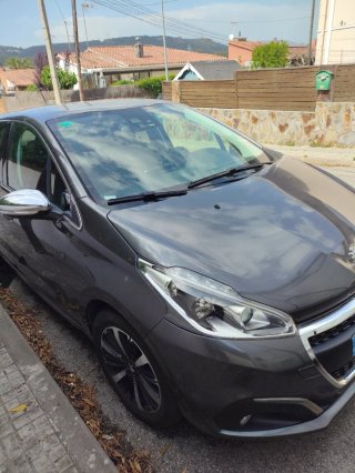 Peugeot 208 2019