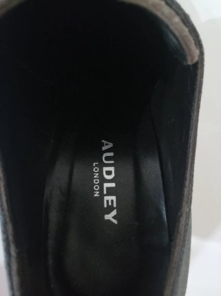 Zapatos Audley Marrones y Grises