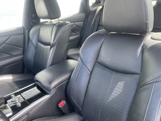 Infiniti Q70 2016