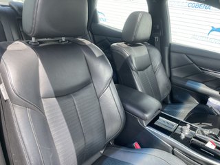 Infiniti Q70 2016