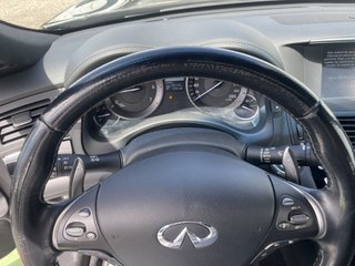 Infiniti Q70 2016