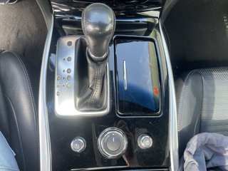 Infiniti Q70 2016