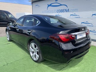 Infiniti Q70 2016