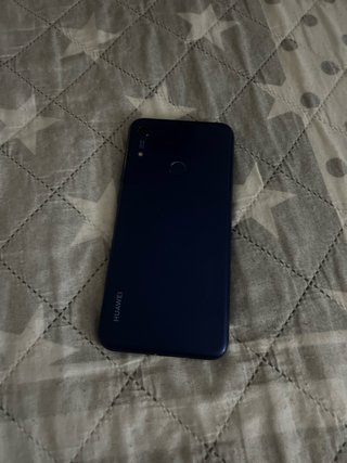 Huawei Y6s Caja, cargador y funda incluida.