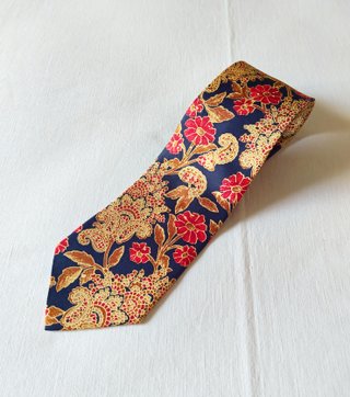 Cacharel cravatta con fantasia floreale/paisley