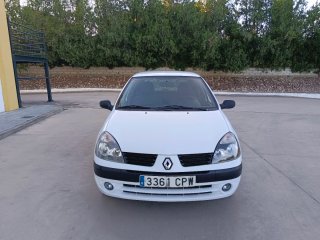 Renault Clio 2004