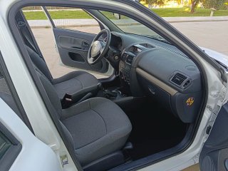 Renault Clio 2004