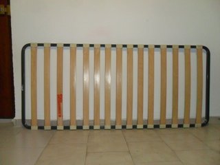SOMIER PIKOLIN DE 80X180 SIN PATAS POR 20 €