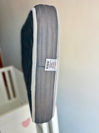 Cuna bebé blanca con colchón