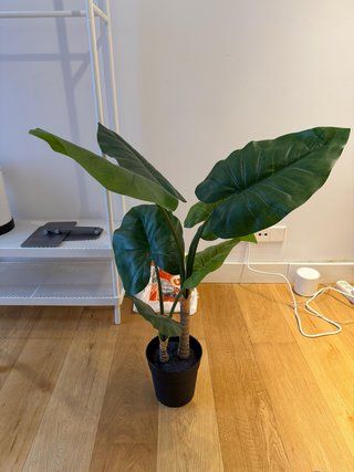 Planta Artificial Grande Hojas Verdes