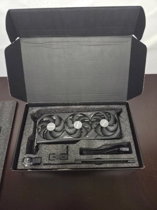 Gigabyte GeForce RTX 5080 WINDFORCE OC