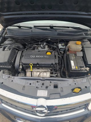 Opel Astra 2008