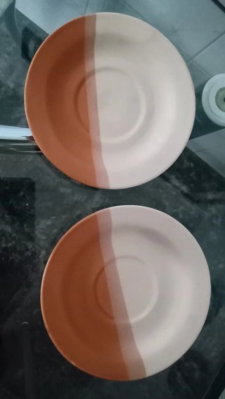 Juego 2 Tazas Cerámica Beige y Naranja