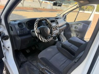 Opel Vivaro 2016