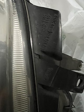 Faro izquierdo original Golf IV con antiniebla