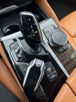 BMW 530D XDRIVE LuxuryLine 2019