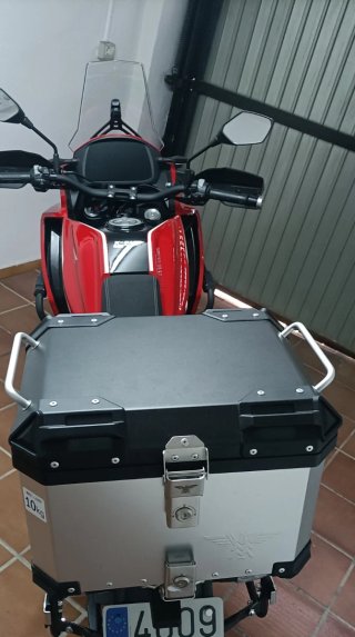 Moto Morini X-cape 2024 .
